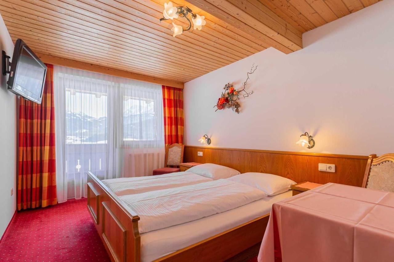 Pension Bartlhof Лермос Екстериор снимка